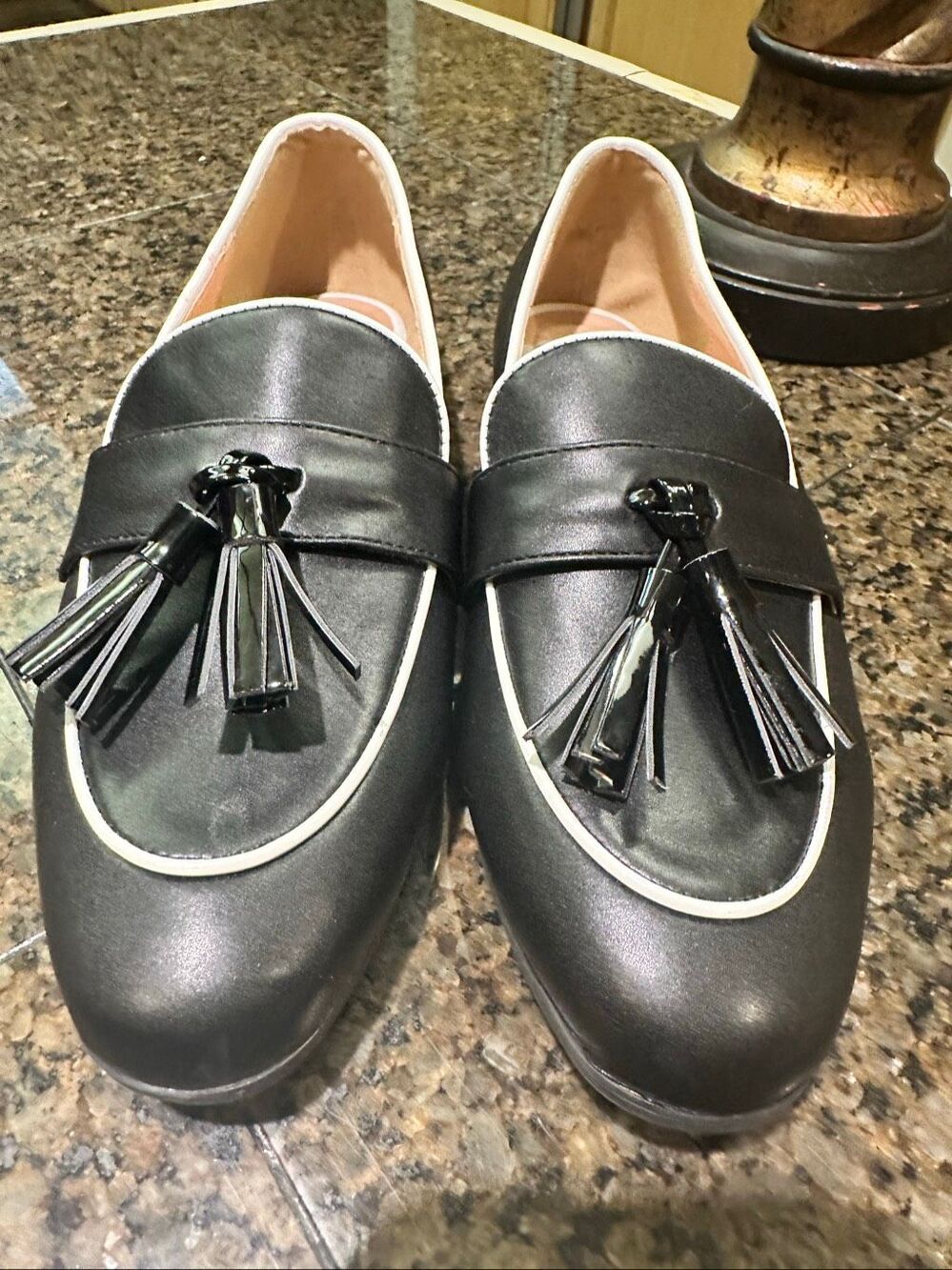 NWOT Rag & Co tassle loafers